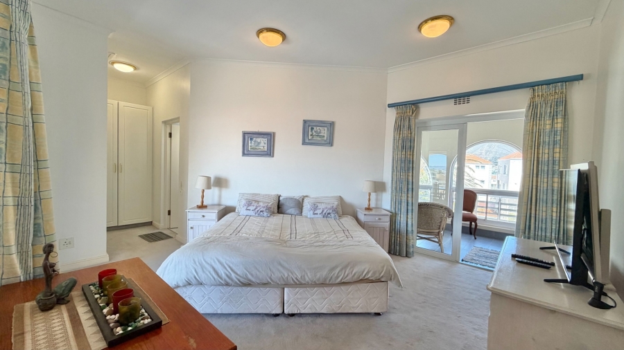 3 Bedroom Property for Sale in Harbour Island Western Cape